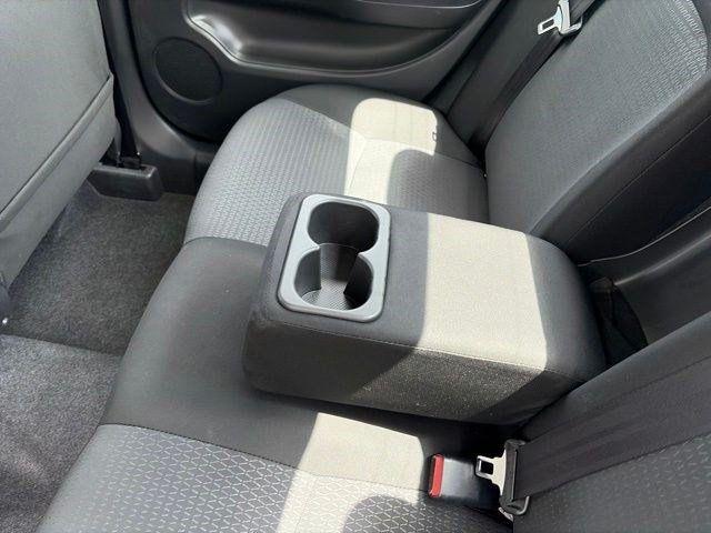 Mitsubishi Mirage G4  2024