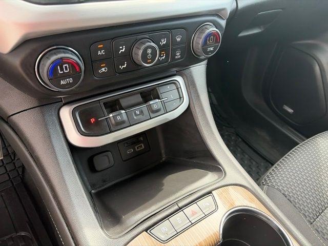 GMC Acadia  2023