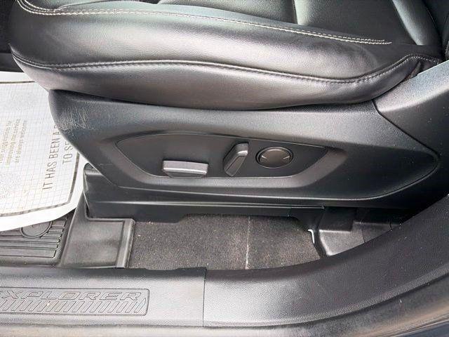 Ford Explorer XLT 4WD 2022