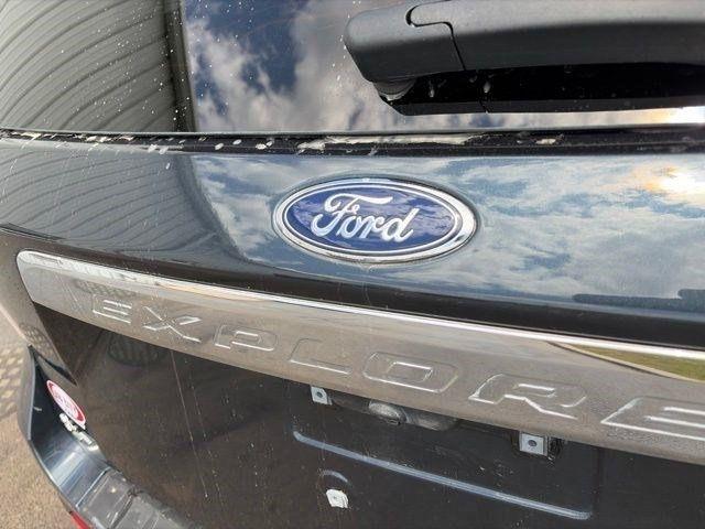 Ford Explorer XLT 4WD 2022