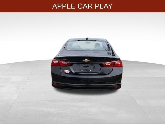 Chevrolet Malibu  2022