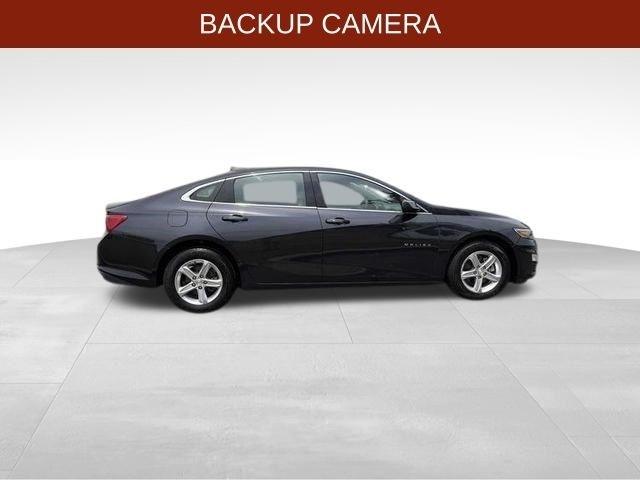 Chevrolet Malibu  2022