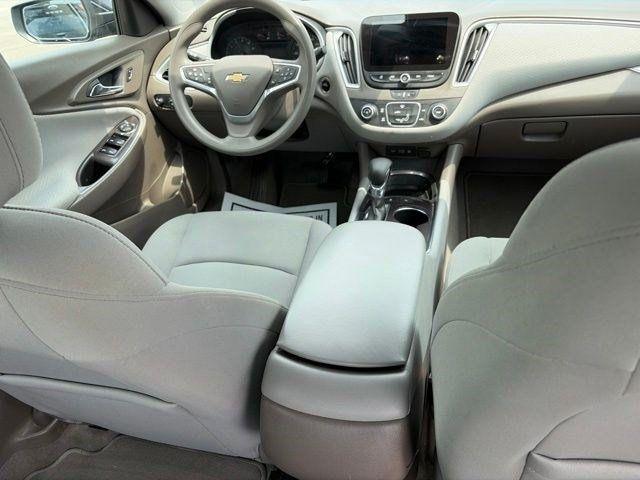 Chevrolet Malibu  2022