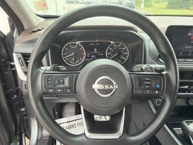 Nissan Rogue  2023