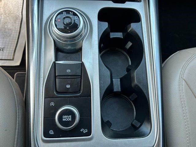 Ford Explorer  2021