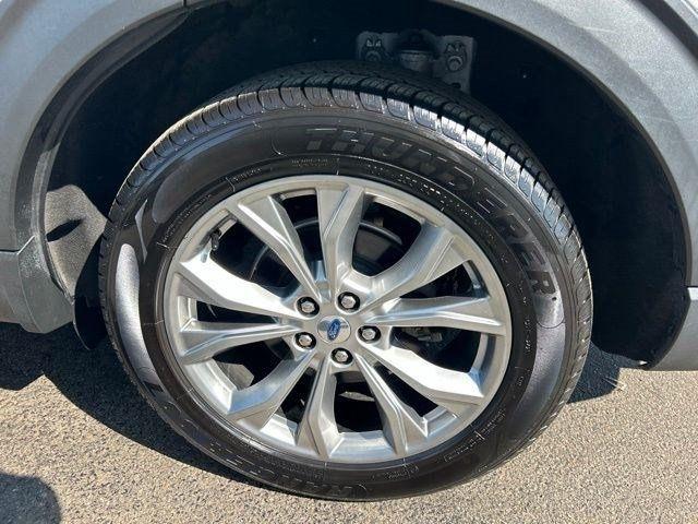 Ford Explorer  2021