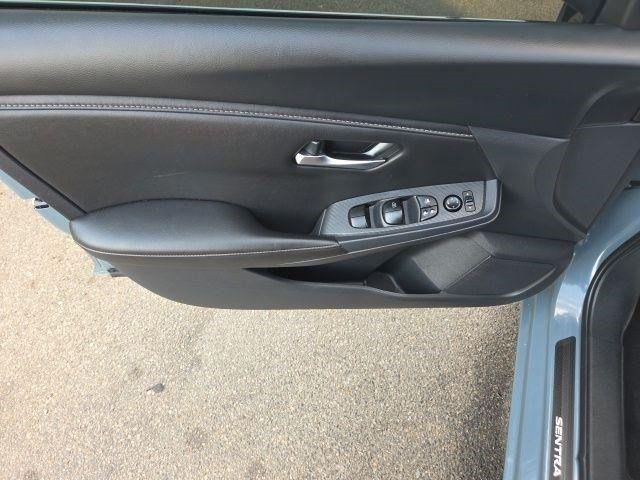 Nissan Sentra  2025