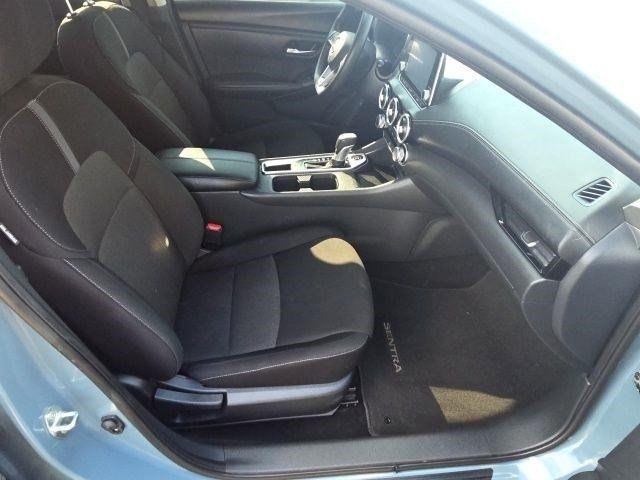 Nissan Sentra  2025