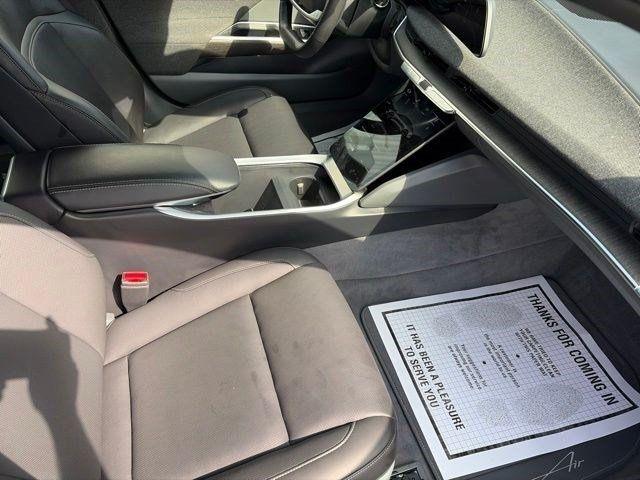 Lucid Air  2024