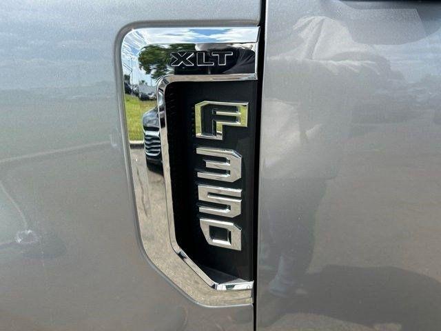 Ford Super Duty F-350 DRW  2021