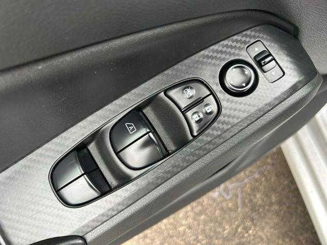 Nissan Altima  2024