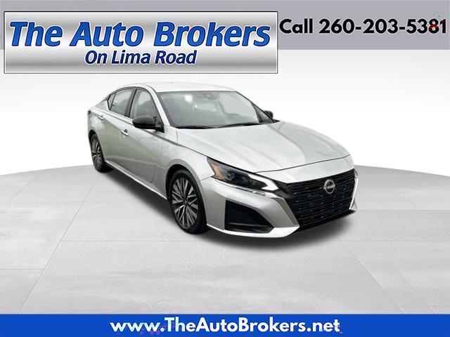 Nissan Altima  2024
