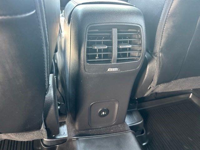 Ford Escape  2023
