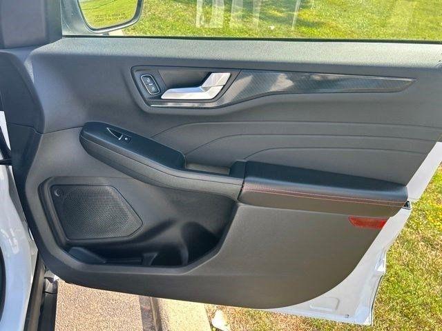 Ford Escape  2023