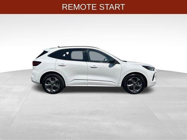 Ford Escape  2023