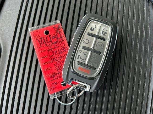 Chrysler Pacifica  2023