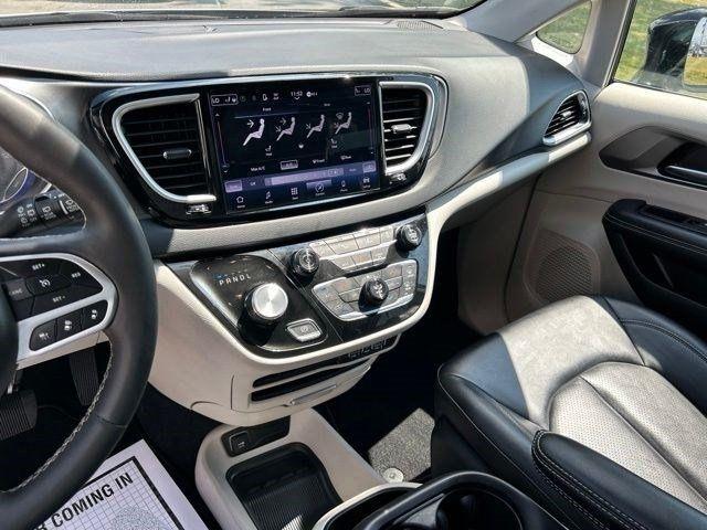 Chrysler Pacifica  2024