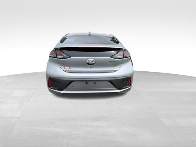 Hyundai Ioniq Hybrid  2020