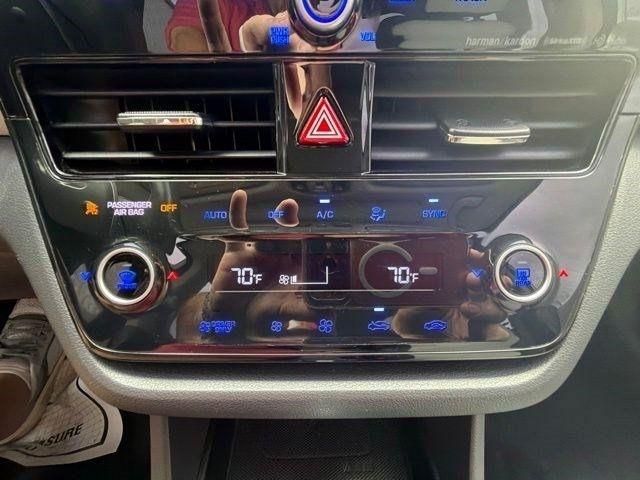 Hyundai Ioniq Hybrid  2020