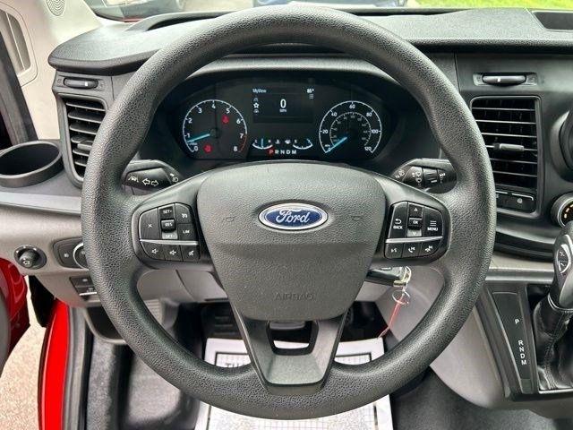 Ford Transit Passenger Wagon  2024