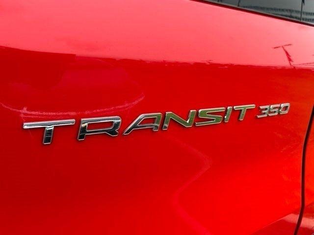 Ford Transit Passenger Wagon  2024