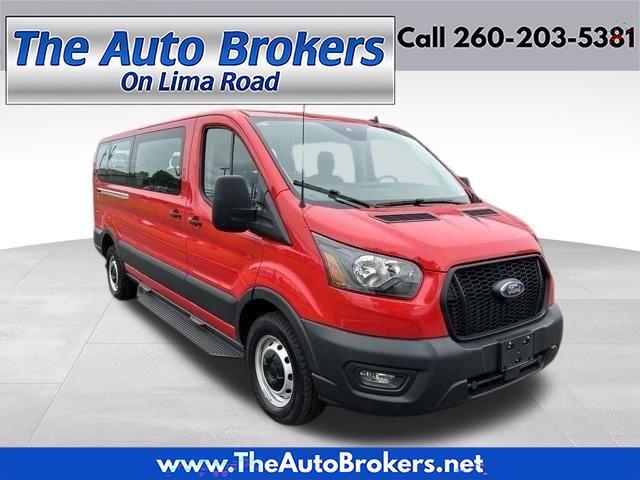 Ford Transit Passenger Wagon  2024