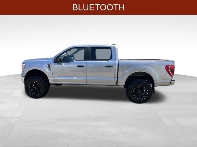 Ford F-150 4WD SuperCrew 145" XLT 2021