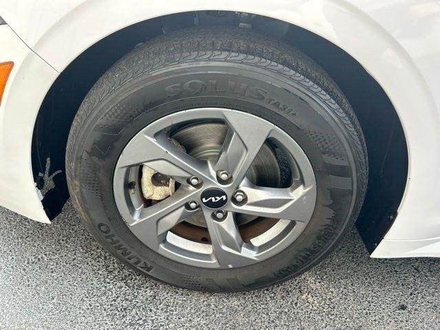 Kia K5  2023