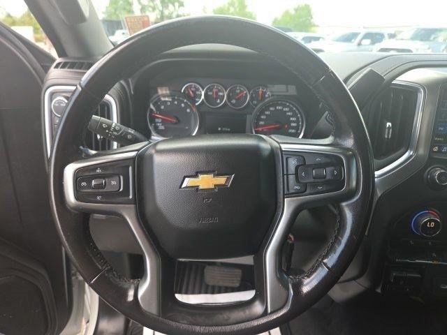 Chevrolet Silverado 1500  2021