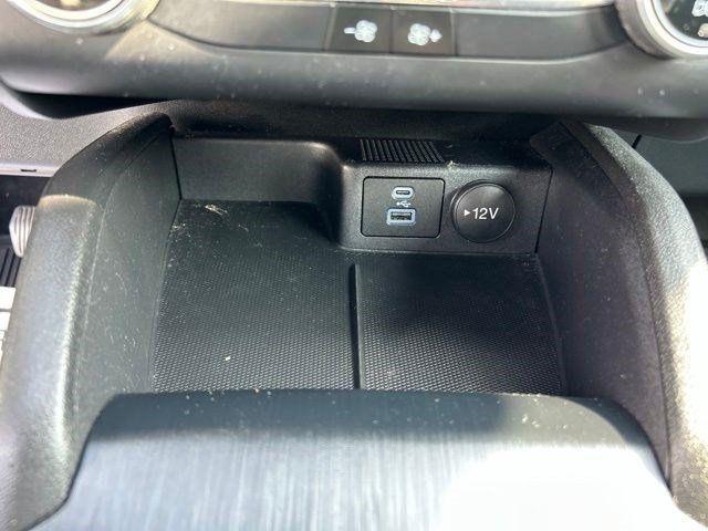Ford Escape  2023