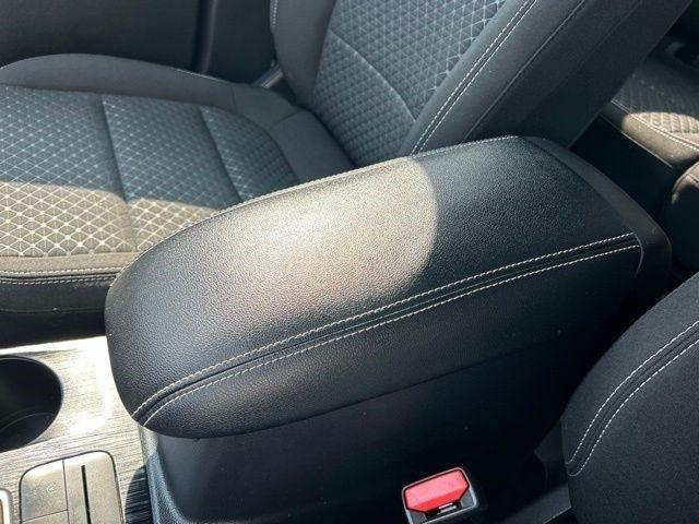 Ford Escape  2023