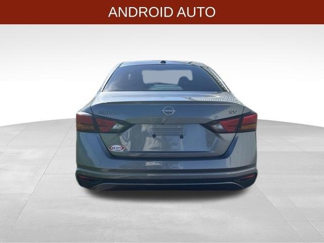 Nissan Altima  2023