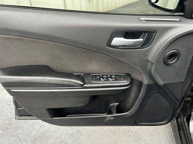 Dodge Charger  2021