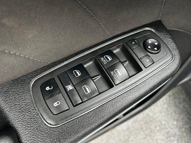 Dodge Charger  2021