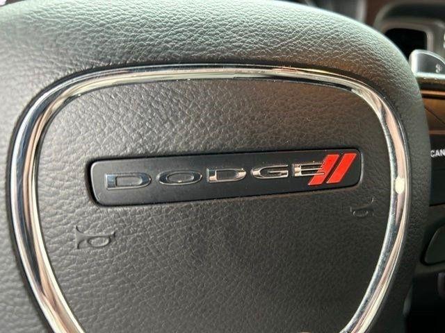 Dodge Charger  2021