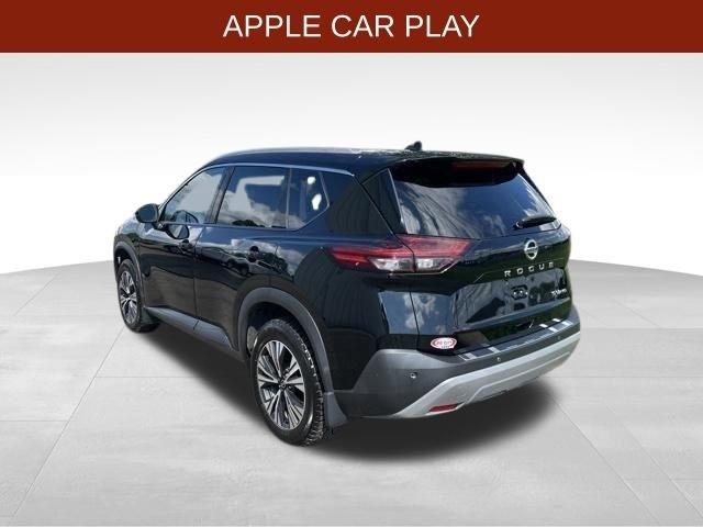 Nissan Rogue  2021