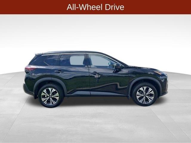 Nissan Rogue  2021