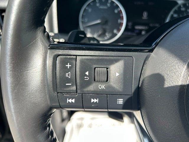 Nissan Rogue  2021