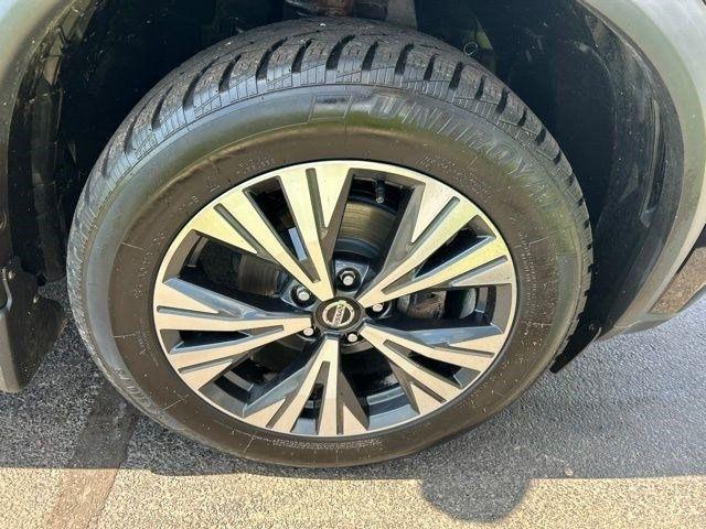 Nissan Rogue  2021