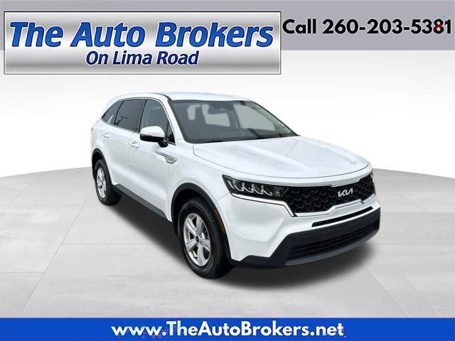 2022 Kia Sorento LX