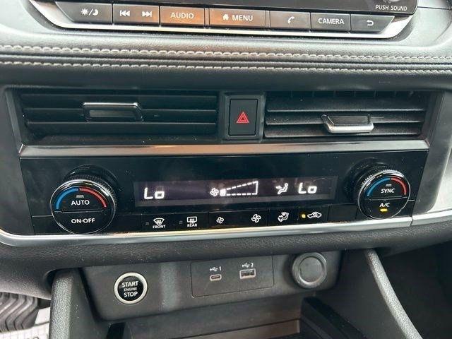 Nissan Rogue  2023