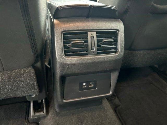 Nissan Rogue  2023