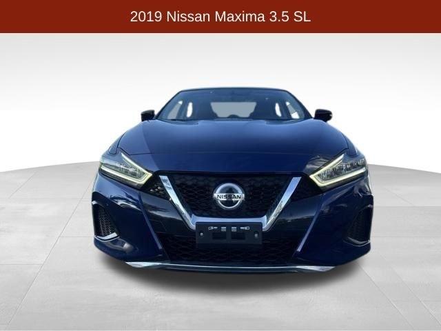 Nissan Maxima  2019