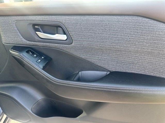 Nissan Rogue  2023