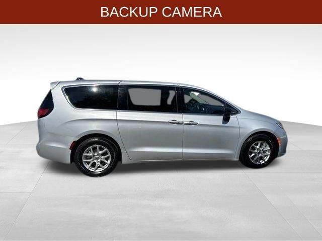 Chrysler Pacifica  2024