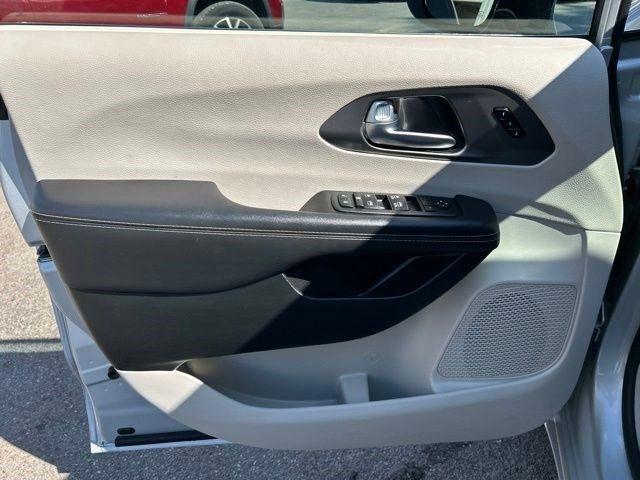 Chrysler Pacifica  2024