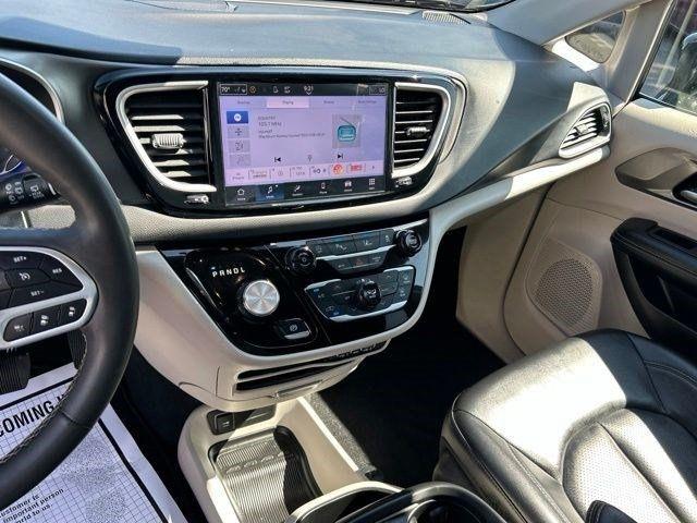 Chrysler Pacifica  2024
