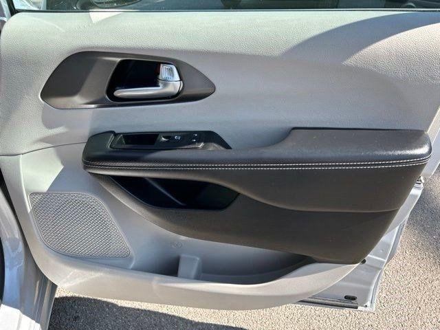 Chrysler Pacifica  2024