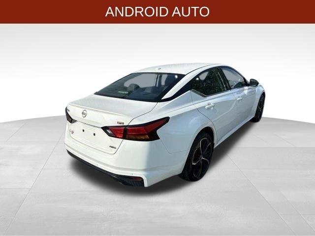 Nissan Altima  2025
