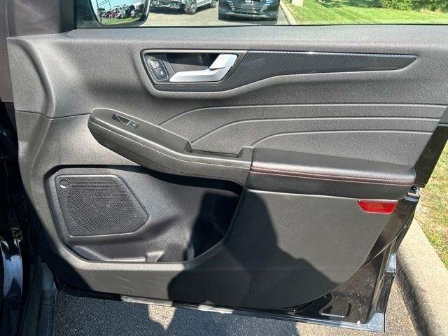 Ford Escape  2023